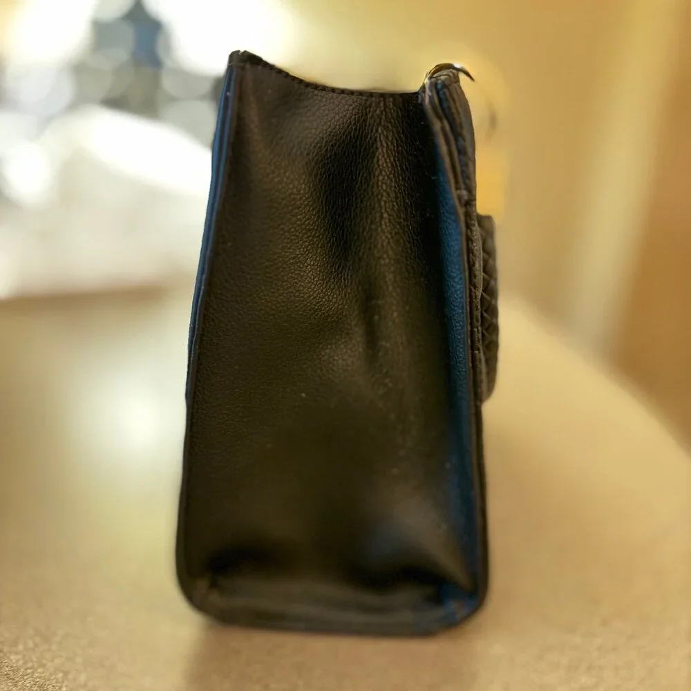 Black small handbag, faux leather (#101) - Picture 4 of 6